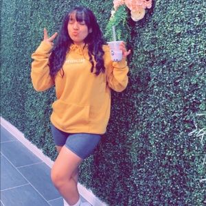 Meet your Posher, Daeleen